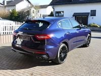 Gebraucht Maserati Levante 275 PS (202 kW) 2021 Blu passione met. SUV