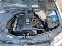 Usata VW Passat 102 CV (75 kW) 2003 Argento Station wagon
