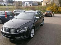 Gebraucht VW Passat Alltrack Basis 140 PS (102 kW) 2012 Deep black perleffekt Kombi