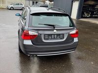 Gebraucht BMW 325 197 PS (144 kW) 2007 Grau Kombi