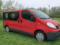 Gebraucht Renault Trafic 90 PS (66 kW) 2010 Rot Van / Kleinbus