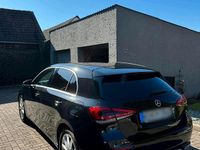 Gebraucht Mercedes A200 163 PS (119 kW) 2020 Schwarz Limousine
