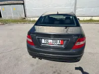 Gebraucht Mercedes C200 136 PS (100 kW) 2010 Grau Limousine