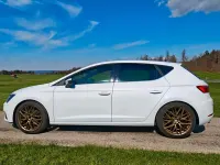 Gebraucht Seat Leon XCELLENCE 131 PS (96 kW) 2019 Weiß Limousine