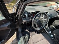 Gebraucht Opel Astra 110 PS (80 kW) 2014 Schwarz Kombi