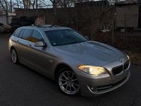 Gebraucht BMW 530 245 PS (180 kW) 2010 Grau Kombi