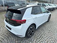 Gebraucht VW ID.3 Pro Performance 150 kW (204 PS) 2021 Weiß / schwarz Kleinwagen