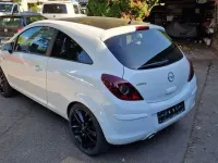 Gebraucht Opel Corsa Color Edition 101 PS (74 kW) 2013 Weiß Kleinwagen