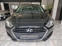 Gebraucht Hyundai i40 141 PS (103 kW) 2017 Schwarz Kombi