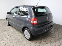 Gebraucht VW Fox Refresh 54 PS (39 kW) 2010 Grau Kleinwagen