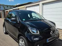Gebraucht Smart ForFour 90 PS (66 kW) 2019 Schwarz Kleinwagen