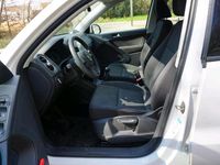 Gebraucht VW Tiguan 122 PS (89 kW) 2011 Weiß SUV