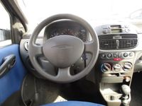Gebraucht Fiat Punto Active 60 PS (44 kW) 2002 Andere farbe metallic Kleinwagen