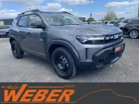 Używany Dacia Duster Essentiel 101 KM (74 kW) 2025 Szary SUV