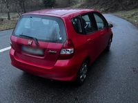 Gebraucht Honda Jazz 83 PS (61 kW) 2005 Rot Kleinwagen