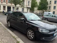 Gebraucht VW Jetta 105 PS (77 kW) 2012 Schwarz Limousine