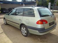 Gebraucht Toyota Avensis Terra 90 PS (66 kW) 1999 Grün metallic Kombi