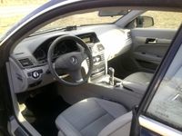 Gebraucht Mercedes E250 204 PS (150 kW) 2010 Schwarz metallic Coupé