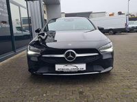 Gebraucht Mercedes CLA200 150 PS (110 kW) 2022 Nachtschwarz Kombi