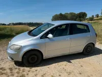 Gebraucht VW Golf V 102 PS (75 kW) 2005 Silber Kleinwagen
