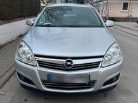 Gebraucht Opel Astra 116 PS (85 kW) 2010 Grau Kombi