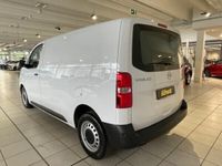 gebraucht Opel Vivaro Kasten Edition M D EU6e Cargo M, 2.0 Diesel (130 k