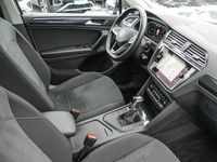 Gebraucht VW Tiguan Elegance 150 PS (110 kW) 2022 Delfingrau metallic SUV