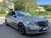 Gebraucht Mercedes E220 Avantgarde 170 PS (125 kW) 2011 Grau Limousine