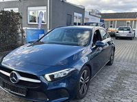 Gebraucht Mercedes A180 Advanced 116 PS (85 kW) 2021 Blau Limousine
