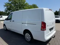 Gebraucht Mercedes Vito 136 PS (100 kW) 2021 Weiß Van
