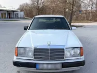 Gebraucht Mercedes 230 132 PS (97 kW) 1990 Weiß Limousine