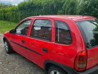Gebraucht Opel Corsa 58 PS (42 kW) 2000 Rot Kleinwagen