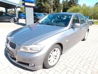 Second-hand BMW 318 143 CP (105 kW) 2011 Gri Berlinǎ