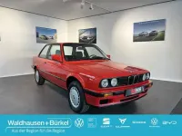 Gebraucht BMW 316 Shadowline 99 PS (72 kW) 1990 Rot Coupé