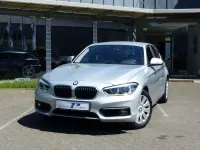 Gebraucht BMW 120 Advantage 184 PS (135 kW) 2018 Glaciersilber metallic Kleinwagen