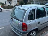 Gebraucht Opel Corsa 65 PS (47 kW) 2000 Silber Kleinwagen