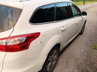 Używany Ford Focus 140 KM (102 kW) 2014 Biały Kombi