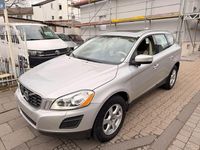 Gebraucht Volvo XC60 Summum 163 PS (119 kW) 2010 Silber SUV