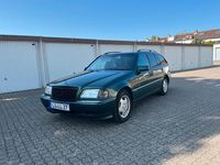 Gebraucht Mercedes C240 170 PS (125 kW) 2000 Grün Kombi