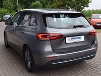 Gebraucht Mercedes B180 136 PS (100 kW) 2019 Mountaingrau Van / Kleinbus