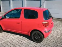 Gebraucht Toyota Yaris 68 PS (50 kW) 2004 Rot Kleinwagen