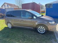 Gebraucht VW Touran Highline 170 PS (125 kW) 2012 Braun Van / Kleinbus