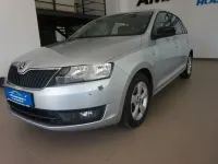 Gebraucht Skoda Rapid Ambition 90 PS (66 kW) 2015 Silber Kleinwagen