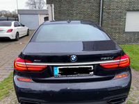 gebraucht BMW 750L i M-Sportpaket G12