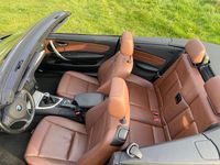 Gebraucht BMW 120 Cabriolet 177 PS (130 kW) 2010 Schwarz Cabrio