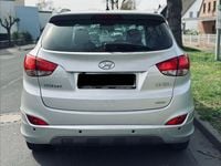 Gebraucht Hyundai ix35 163 PS (119 kW) 2011 Silber SUV