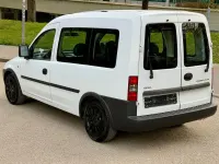 Second-hand Opel Combo 94 CP (69 kW) 2010 Alb Monovolum