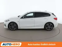 Gebraucht BMW 120 M Sport 190 PS (139 kW) 2022 Alpinweiss iii Limousine