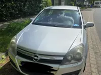 Używany Opel Astra 2006 Srebrny Sedan/Limuzyna