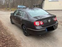 Gebraucht VW Passat Comfortline 116 PS (85 kW) 2005 Braun Limousine